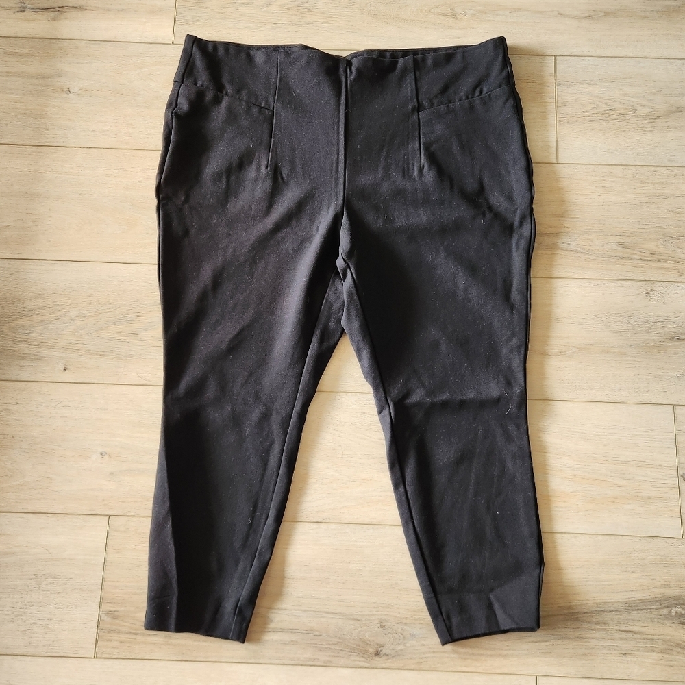 Torrid Studio Skinny Ponte Pant Womens Size 3X Short Black Ankle Pull On